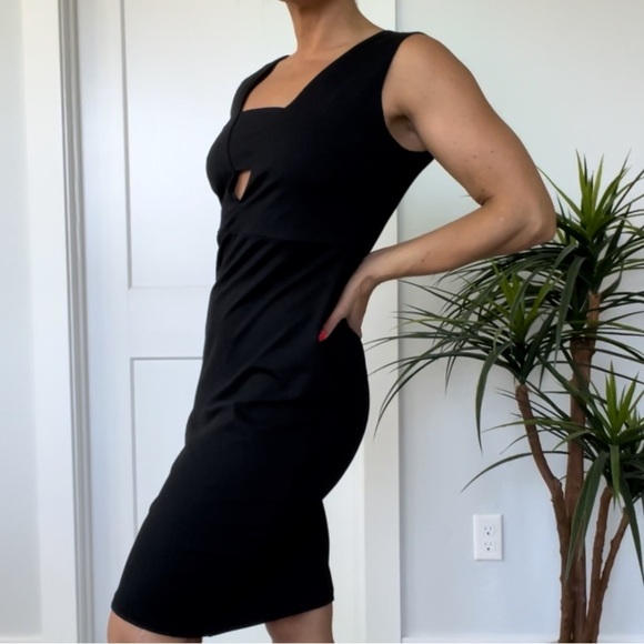 Cynthia Rowley Black Dress - Picture 2 of 13